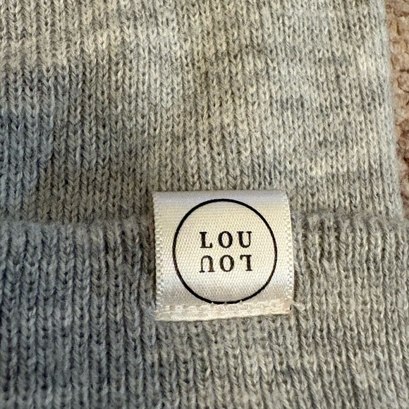 Lou Lou & Company beanie in HEATHERED GREY - infant size - Picture 4 of 5